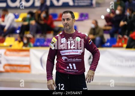 Antequera, Espagne.10 novembre 2021.Diego Moyano vu pendant le match Asobal de la Ligue Sacyr entre Balonmano Balonmano Iberoquinoa Antequera et BM Benidorm à Pabellon Fernando Argüelles à Antequera.(final Score; Balonmano Balonmano Iberoquinoa Antequera 23:27 BM Benidorm) Credit: SOPA Images Limited/Alay Live News Banque D'Images