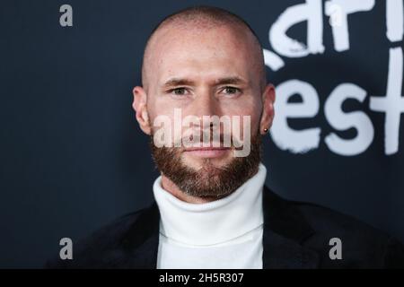Hollywood, États-Unis.10 novembre 2021.HOLLYWOOD, LOS ANGELES, CALIFORNIE, Etats-Unis - NOVEMBRE 10: L'acteur Oliver Trevena arrive au Fest 2021 de l'AFI - soirée d'ouverture Gala première de Netflix 'tick, tick…BOOM!'Tenue au TCL Chinese Theatre IMAX le 10 novembre 2021 à Hollywood, Los Angeles, Californie, États-Unis.(Photo de Xavier Collin/image Press Agency/Sipa USA) crédit: SIPA USA/Alay Live News Banque D'Images