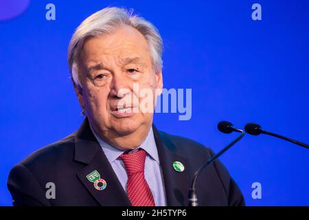 Glasgow, Royaume-Uni.11 novembre 2021.Antonio Guterres, Secrétaire général de l'ONU, s'exprime à la COP26 de la Conférence des Nations Unies sur les changements climatiques, où quelque 200 pays passeront deux semaines à Glasgow pour se débattre de la manière d'atteindre l'objectif de limiter le réchauffement planétaire à 1.5 degrés par rapport à l'époque préindustrielle.Credit: Christoph Soeder/dpa/Alay Live News Banque D'Images