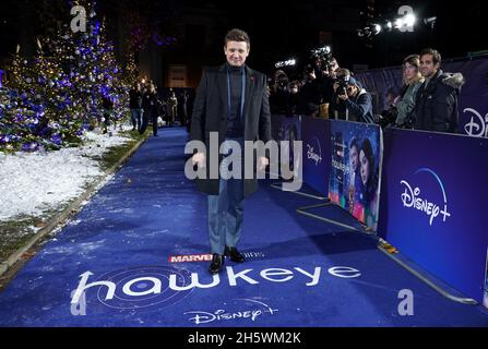 Jeremy Renner arrive pour une projection spéciale du Hawkeye du studio Marvel, au Curzon Hoxton.Date de la photo: Jeudi 11 novembre 2021. Banque D'Images