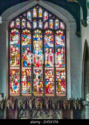 Intérieur coloré de l'église All Saints dans la ville de Stamford, dans le Lincolnshire, célèbre pour ses bâtiments en pierre et son architecture géorgienne Banque D'Images