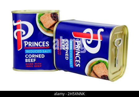 Princes 349 g de bœuf en conserve à corned salé réduit Banque D'Images