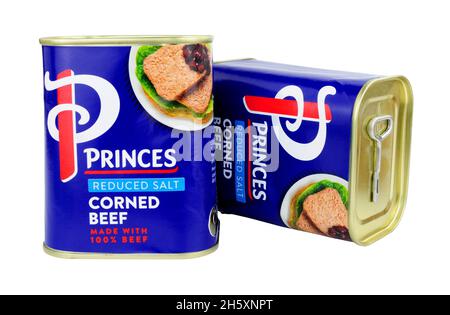 Princes 349 g de bœuf en conserve à corned salé réduit Banque D'Images