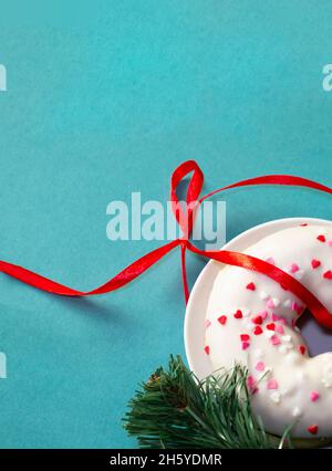 Coin Noël avec beignet.Copier l'espace pour le texte. Banque D'Images