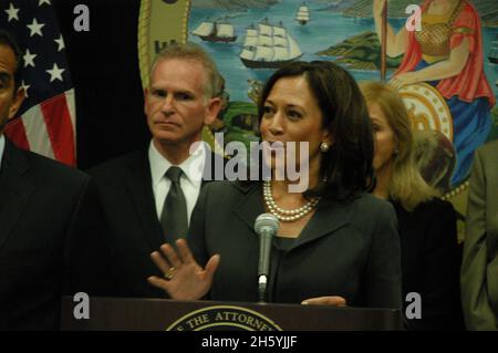 Le procureur général Kamala Harris annonce la création d'un Groupe de grève pour la fraude hypothécaire afin de protéger les propriétaires.Los Angeles ca.23 mai 2011 Banque D'Images