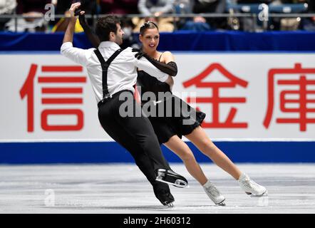 Tokyo, Japon.12 novembre 2021.Alexandra Nazarova (R)/Maxim Nikitin, de l'Ukraine, concourra lors du Grand Prix de patinage artistique de l'Union internationale de patinage (ISU), à Tokyo, au Japon, le 12 novembre 2021.Credit: Zhang Xiaoyu/Xinhua/Alay Live News Banque D'Images