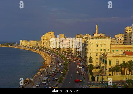 Egypte, la côte Méditerranée, Alexandrie, la Corniche.// Egypte, Alexandrie, la Corniche. Banque D'Images