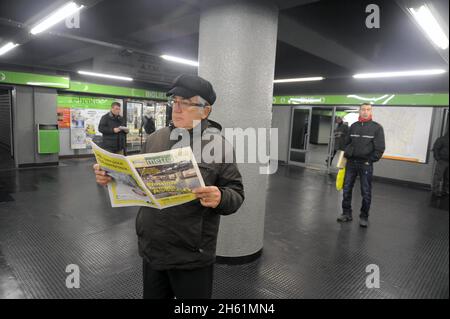 - la station de métro de Milan Famagosta - Milano, stazione Famagosta della Metropolitana Banque D'Images