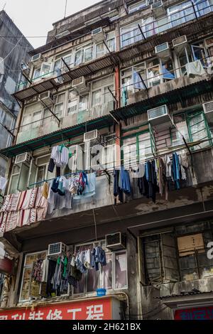 immeuble résidentiel dans le quartier de la classe ouvrière, hong kong Banque D'Images