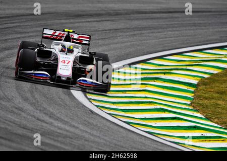 Sao Paulo, Brésil.12 novembre 2021.Mick Schumacher (GER) Haas VF-21.Grand Prix brésilien, vendredi 12 novembre 2021.Sao Paulo, Brésil.12.11.2021. Championnat du monde de Formule 1, Rd 19, Grand Prix brésilien, Sao Paulo, Brésil,Jour de qualification.Le crédit photo doit être lu : images XPB/Press Association.Crédit : XPB Images Ltd/Alamy Live News Banque D'Images