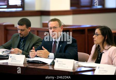 TSD Owen, sous-commissaire exécutif du Bureau des opérations sur le terrain des douanes et de la protection des frontières des États-Unis, prend la parole lors d'une réunion du Comité consultatif sur les frais d'utilisation le 22 mars 2017. Banque D'Images