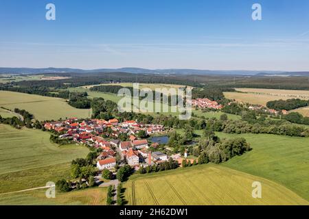 allemagne,thuringe,stadtilm,dörnfeld an der ilm,village,aperçu,champs,forêts,paysage,photo aérienne Banque D'Images