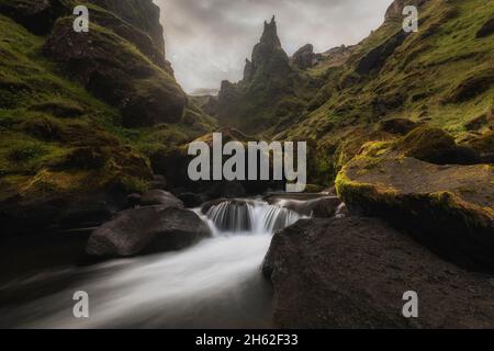 paysage fantastique dans les montagnes du sud de l'islande. Banque D'Images