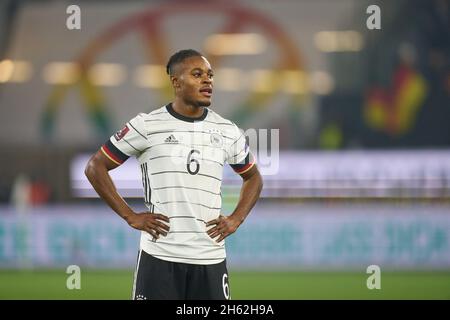 Ridle Bakou, DFB 6 dans le match ALLEMAGNE - LIECHTENSTEIN 9-0 qualification pour les Championnats du monde 2022 au Qatar, WM Quali, saison 2021/2022, 11 nov. 2021 à Wolfsburg,Allemagne.© Peter Schatz / Alamy Live News Banque D'Images