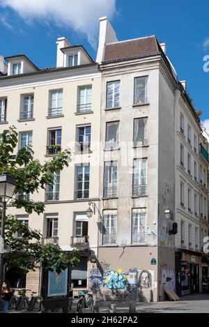 france,paris,immeubles d'appartements traditionnels Banque D'Images