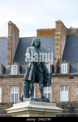 france,bretagne,saint malo,monument à l'amiral bertrand françois mahé de la bourdonnais,capitaine de la compagnie est de l'inde Banque D'Images