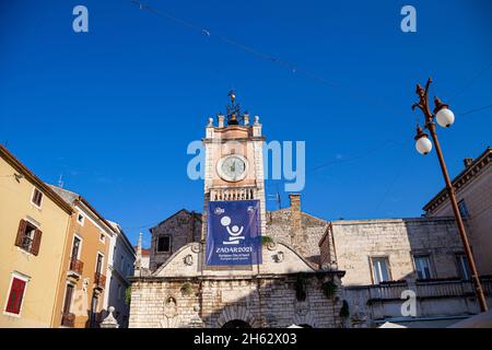 place nationale (narodni trg square) avec des informations touristiques dans la ville de marbre zadar, destination touristique populaire en croatie, europe Banque D'Images