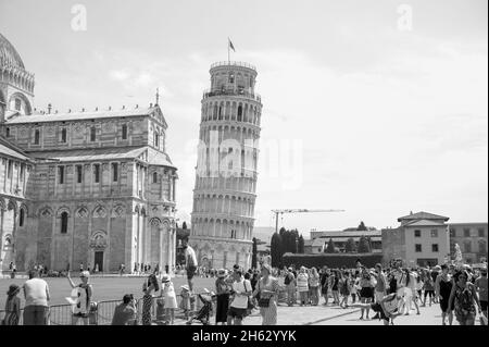 la tour principale de pise à la place des miracles (piazza dei miracoli) à toscany, italie Banque D'Images