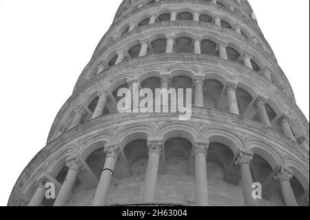 la tour principale de pise à la place des miracles (piazza dei miracoli) à toscany, italie Banque D'Images