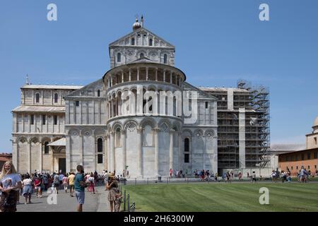 la tour principale de pise à la place des miracles (piazza dei miracoli) à toscany, italie Banque D'Images