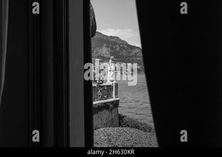 belle villa célèbre del balbianello,lenno,lac de côme,italie - lieu de tournage pour les guerres des étoiles: attaque des clones et james bond: casino royale Banque D'Images