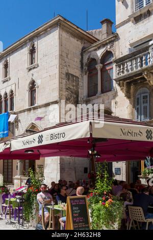 intérieur des murs du centre historique / vieille ville de split à dalmatie, croatie - lieu de tournage pour le jeu de thrones Banque D'Images