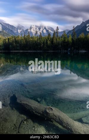 le grand ödsee dans la soirée. Banque D'Images