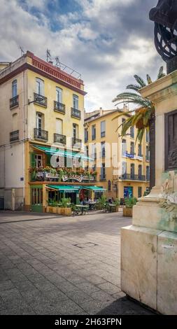 place arago dans le quartier saint jean de perpignan. Banque D'Images