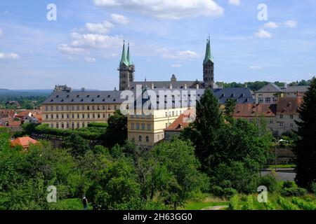 vue depuis le jardin du monastère de st michael jusqu'à la nouvelle résidence de bamberg, haute-franconie, franconie, bavière, allemagne, classée au patrimoine mondial de l'unesco Banque D'Images