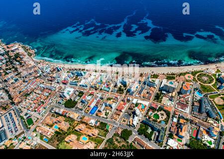 photo aérienne, cala millor avec plage de sable dans la baie de badia de son servera, majorque, europe, iles baléares, espagne Banque D'Images