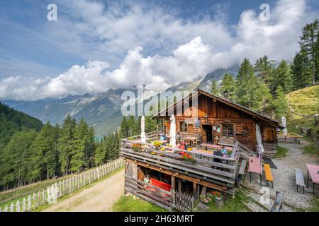 antholz, province de bolzano, tyrol du sud, italie. vue de la steinzger alm au lac anterselva Banque D'Images