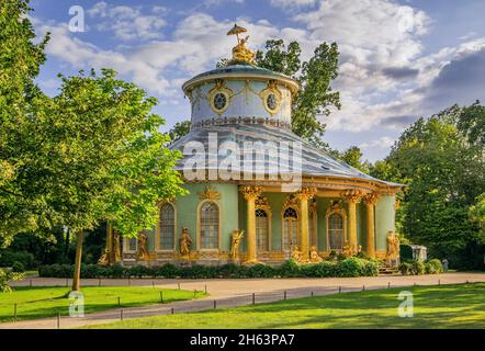 salon de thé chinois dans le parc du palais de sanssouci, potsdam, brandebourg, allemagne Banque D'Images