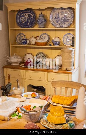 angleterre, southampton, maison tudor et musée de jardin, exposition d'une cuisine typique victorienne Banque D'Images