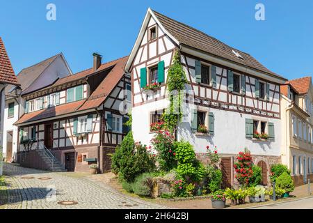 maison à colombages dans la vieille ville de gernsbach,murgtal,forêt noire,bade-wurtemberg,allemagne Banque D'Images