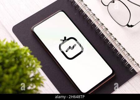 West Bangal, Inde - 11 novembre 2021 : logo IGTV sur image de stock d'écran de téléphone. Banque D'Images