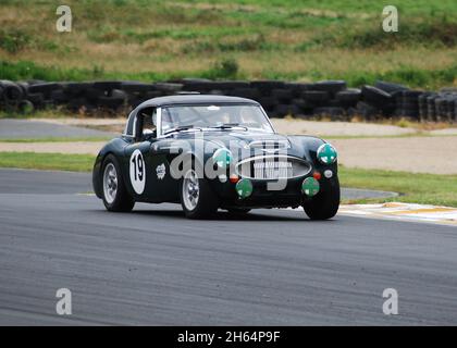 #19 Frank Karl's Austin Healey au circuit de course de Hampton Downs, souty of Auckland NZ, 20 janvier 2012 Banque D'Images