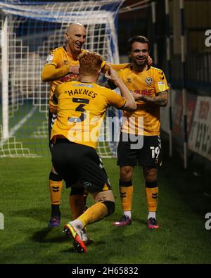 Hartlepool, Royaume-Uni.12 NOVEMBRE Dom Telford du comté de Newport célèbre son deuxième but lors du match Sky Bet League 2 entre Hartlepool United et Newport County à Victoria Park, Hartlepool, le vendredi 12 novembre 2021.(Photo par : Mark Fletcher) Credit: MI News & Sport /Alay Live News Banque D'Images