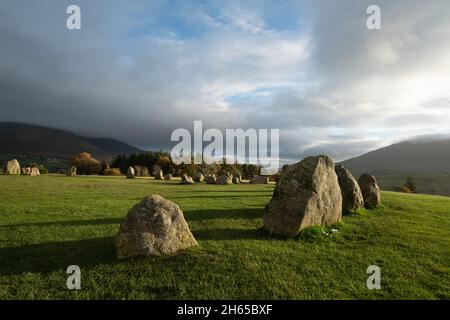 Castlerigg Stone Circle, un monument historique de Cumbria, pendant l'automne novembre tôt dans la matinée, Angleterre, Royaume-Uni Banque D'Images