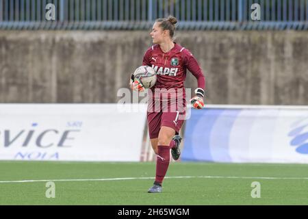 Naples, Italie.13 novembre 2021.Diede Lemey (1) U.S. Sassuolo femmes pendant le football italien Seria A Women 2021/2022 match entre Napoli Femminile contre U.S. Sassuolo femmes le 13 novembre 2021 au stade Giuseppe Piccolo à Cercola Italie crédit: Agence de photo indépendante/Alamy Live News Banque D'Images