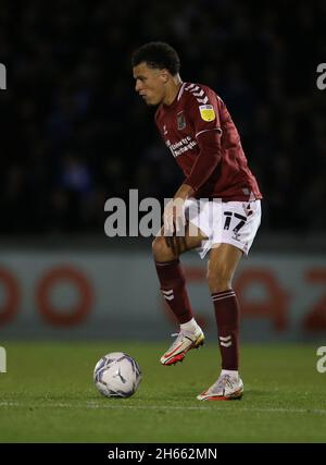 Shaun McWilliams de Northampton Town pendant le match de la Sky Bet League Two au Memorial Stadium, Bristol.Date de la photo: Samedi 13 novembre 2021. Banque D'Images