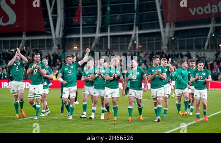 L'Irlande fête après le match international d'automne à Aviva Stadium, Dublin.Date de la photo: Samedi 13 novembre 2021. Banque D'Images