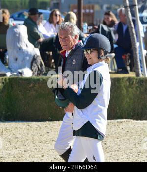 Séville, Espagne.13 novembre 2021.L'Infanta Elena assiste aux sauts dans la Hipica de Pineda, samedi, 13 novembre, 202 crédit: CORDO PRESSE/Alay Live News Banque D'Images