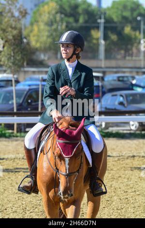 Séville, Espagne.13 novembre 2021.L'Infanta Elena assiste aux sauts dans la Hipica de Pineda, samedi, 13 novembre, 202 crédit: CORDO PRESSE/Alay Live News Banque D'Images