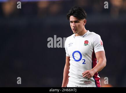 13 novembre 2021; Twickenham, Londres, Angleterre, Autumn Series International rugby, Angleterre contre Australie: Marcus Smith d'Angleterre Banque D'Images