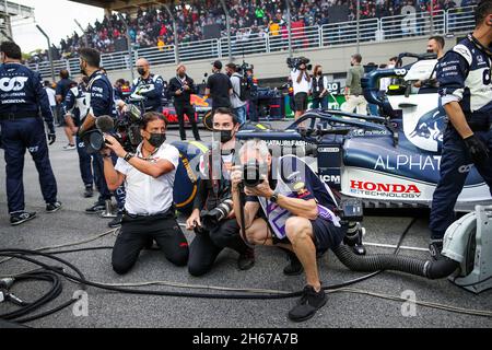 Photographes sur la grille de départ pendant la Formule 1 Heineken Grande Premio de Sao Paulo 2021, Grand Prix de Sao Paulo, 19e tour du Championnat du monde de Formule 1 2021 de la FIA du 12 au 14 novembre 2021 sur le circuit Interlagos, à Sao Paulo, Brésil - photo: Florent Gooden/DPPI/LiveMedia Banque D'Images