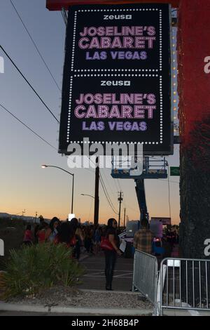 Las Vegas, Nevada, États-Unis.13 novembre 2021.Joseline's Cabaret Las Vegas fête d'ouverture à Las Vegas, Nevada, le 13 novembre 2021.Crédit : Dee CEE carter/Media Punch/Alay Live News Banque D'Images