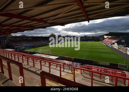 EXETER, GBR.13 NOVEMBRE vue générale du parc St. James pendant le match Sky Bet League 2 entre Exeter City et Oldham Athletic au parc St James', Exeter, le samedi 13 novembre 2021.(Crédit : Eddie Garvey | MI News) Banque D'Images