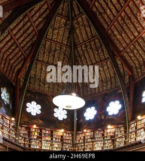 L'ancienne bibliothèque de l'Union d'Oxford, construite en 1857.A l'origine, la salle de débat de l'Union, elle a peint des peintures murales de William Morris et Dante Rossetti Banque D'Images