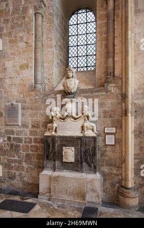 Mémorial à Robert Grove, évêque de Chichester dans la cathédrale de Chichester, Royaume-Uni.Merci au doyen et au chapitre de la cathédrale de Chichester. Banque D'Images