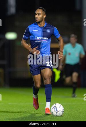 Jordan Obita de Wycombe Wanderers lors du match de la Sky Bet League One à Adams Park, High Wycombe.Date de la photo: Samedi 13 novembre 2021. Banque D'Images